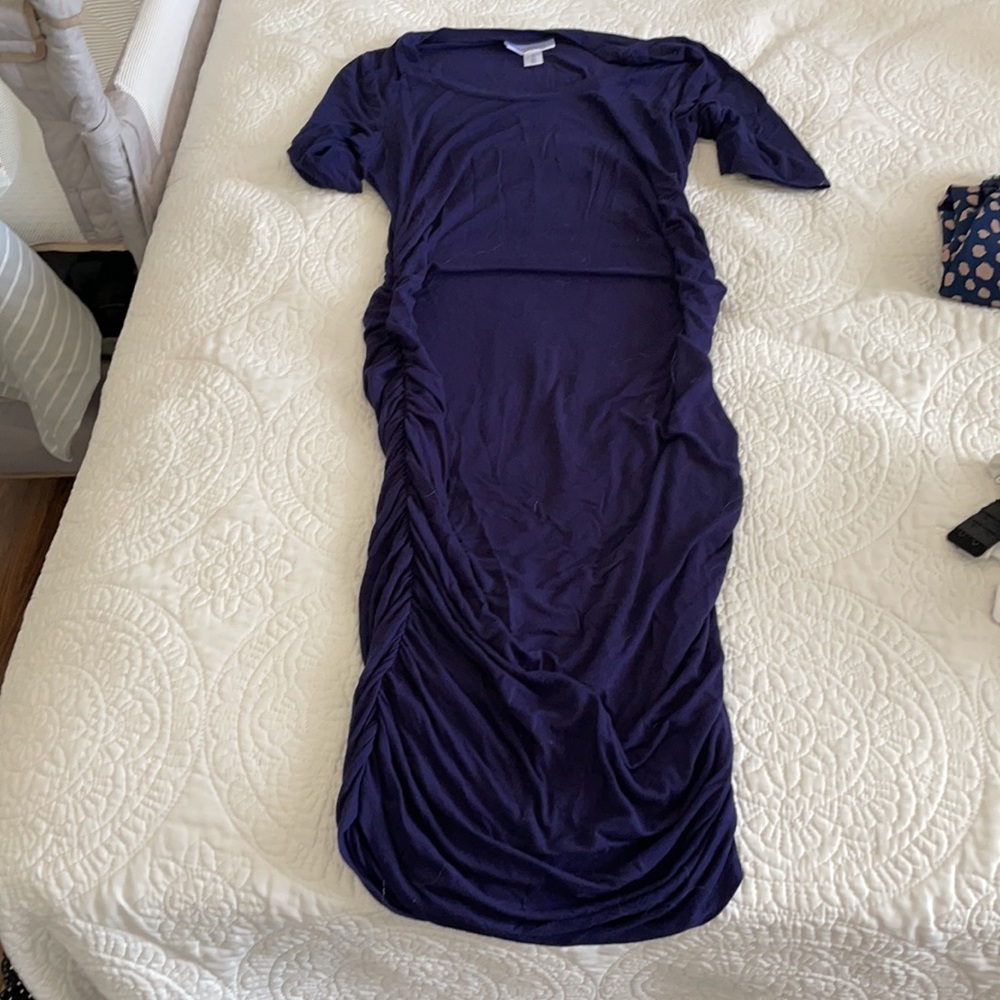 Motherhood size medium stretchy dress with ruched sides for cute belly hugging